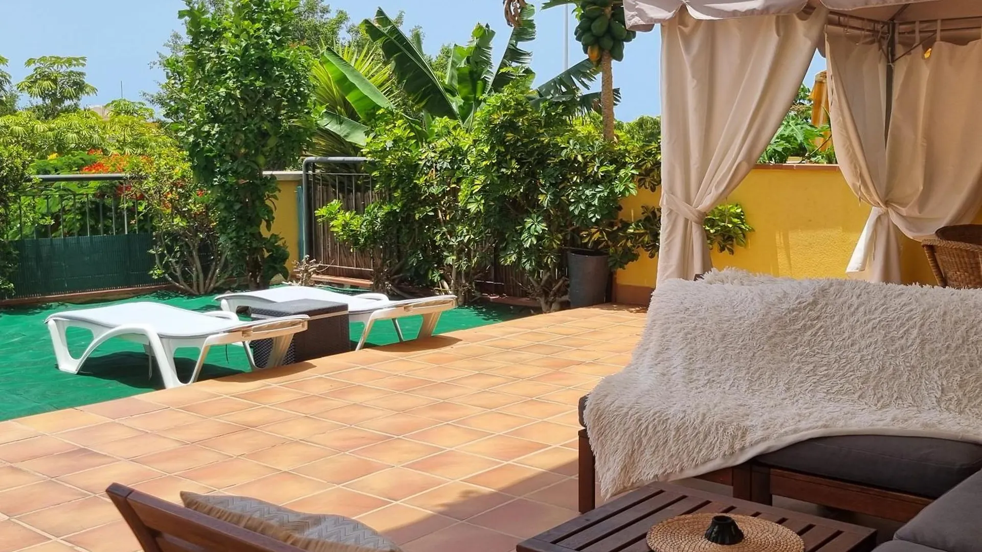 Apartamento En Playa La Arena Puerto de Santiago